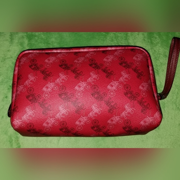 COACH Make-up/Carrying Case - Picture 2 of 4